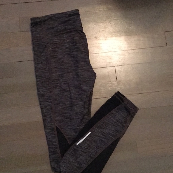 GAP Fit Exercise Leggings with Back Zipper Pocket - Picture 1 of 7